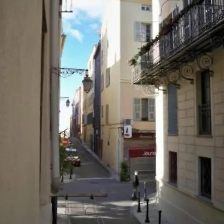 Plein Centre Confort Location De Samedi A Samedi De Juin A Septembre